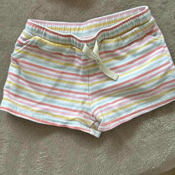 Lot of 3 Girls shorts. set of 3, size 18M, Carter’s - Picture 2 of 7